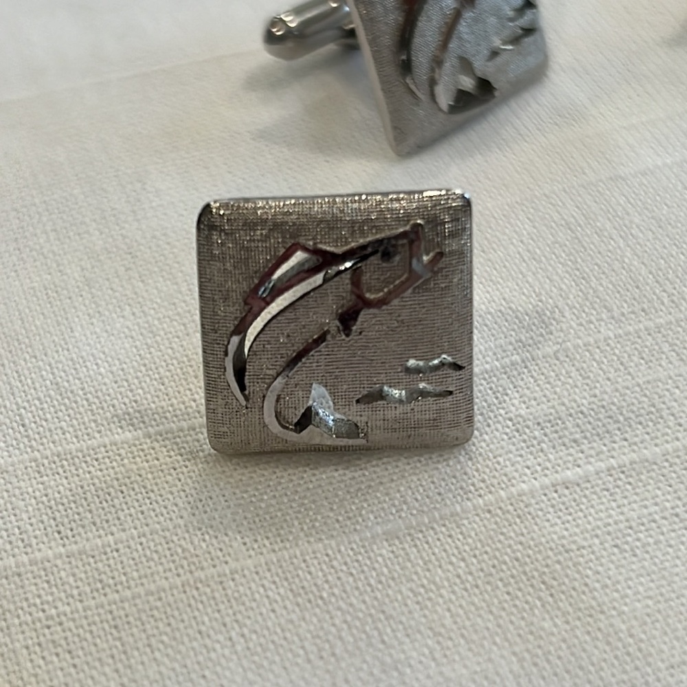 Set of Cufflink and Tie Bar Silver Tone - Picture 2 of 5